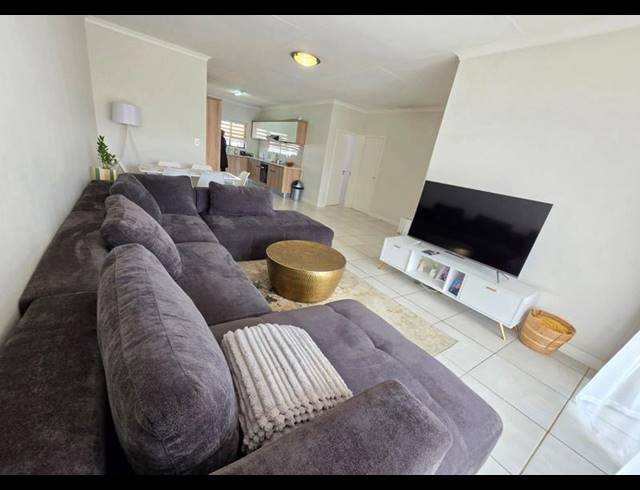 2 BEDROOM APARTMENT FOR SALE IN BLYDE RIVERWALK ESTATE